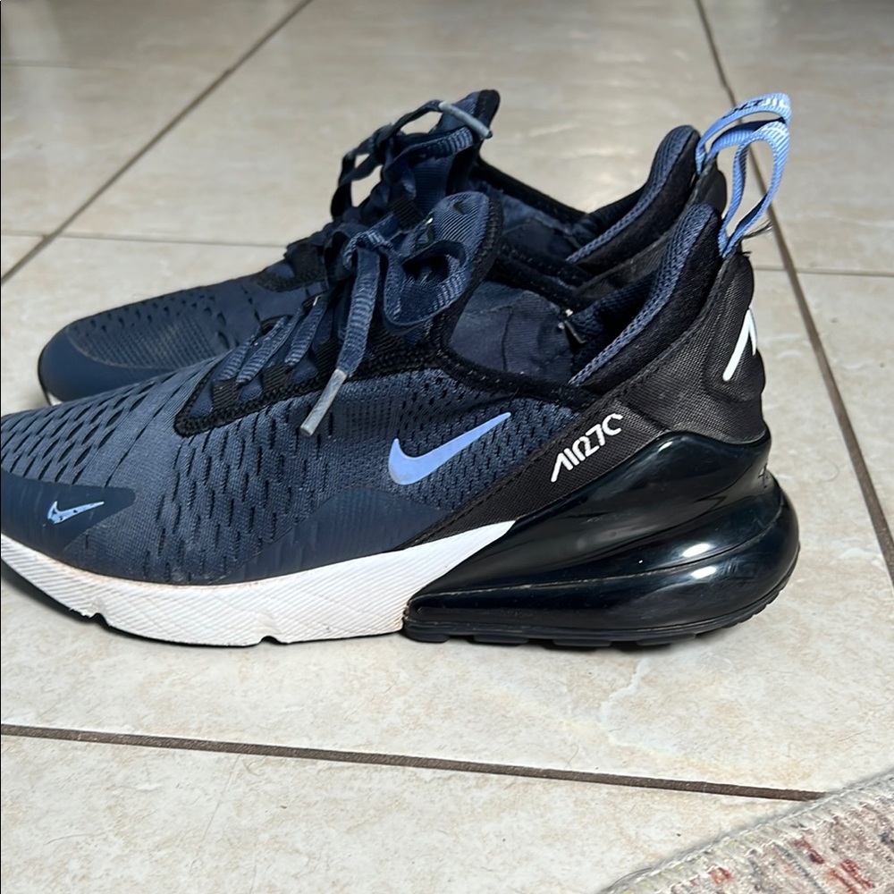 Nike Airmax 270 Black and Blue 6Y